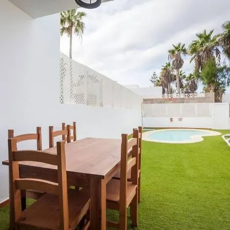 Boutique Art Villa Aire With Private Pool, Bbq & Wifi By Amazzzing Travel