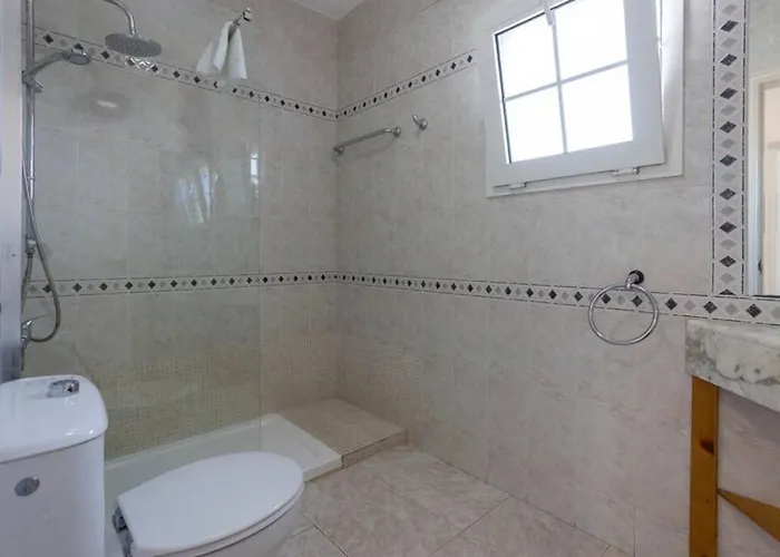 Villa 3. Boutique Art Villa Aire - GB