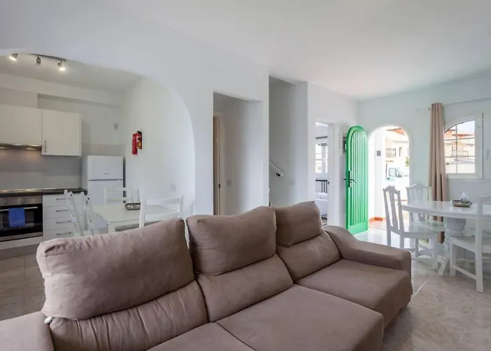 3. Boutique Art Aire - Gb