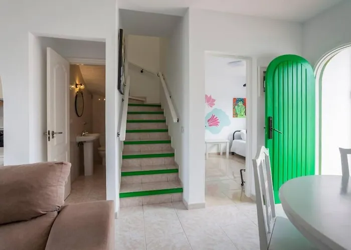 Villa 3. Boutique Art Aire - Gb